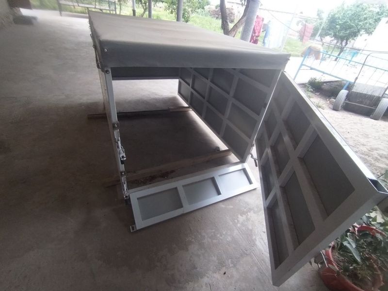 Laba uchun botrli tent Laba uchun botrli tent