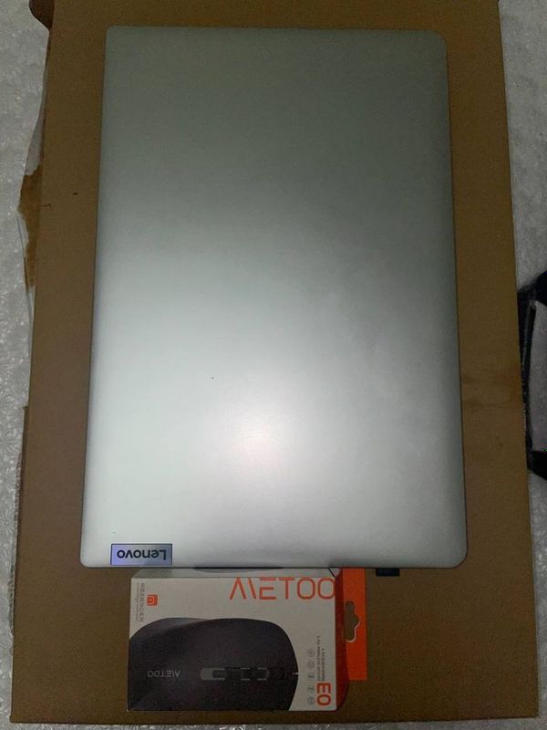 Lenovo novutbuk 256 gb Lenovo novutbuk 256 gb