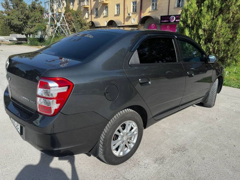 Кобальт 2023 г. 57 000 км. 12 500