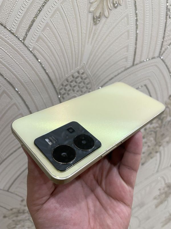 Vivo Y35 Yaxshi holatda 4+4/128gb Vivo Y35 Yaxshi holatda 4+4/128gb
