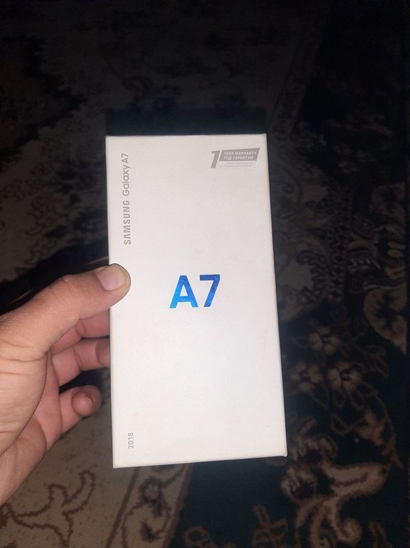 Samsung A7 sotiladi aybi yo‘q remont bo‘magan kor dok Samsung A7 sotiladi aybi yo‘q remont bo‘magan kor dok