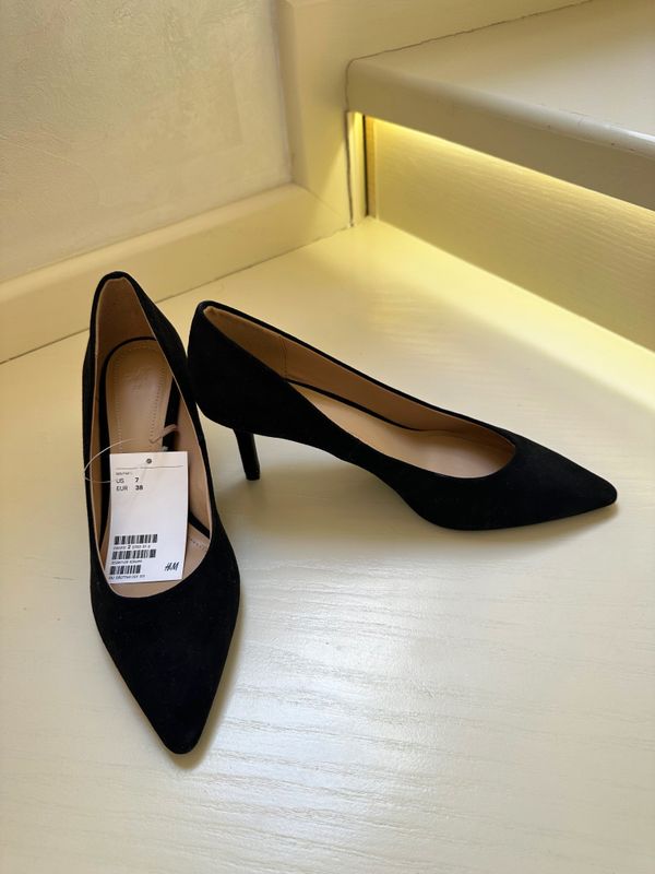Новые туфли H&M, 38 размер. Не носили. 350.000сум Новые туфли H&M, 38 размер. Не носили. 350.000сум