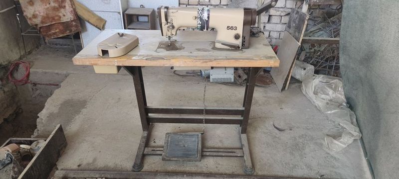Pfaff 563 rabochi Pfaff 563 rabochi