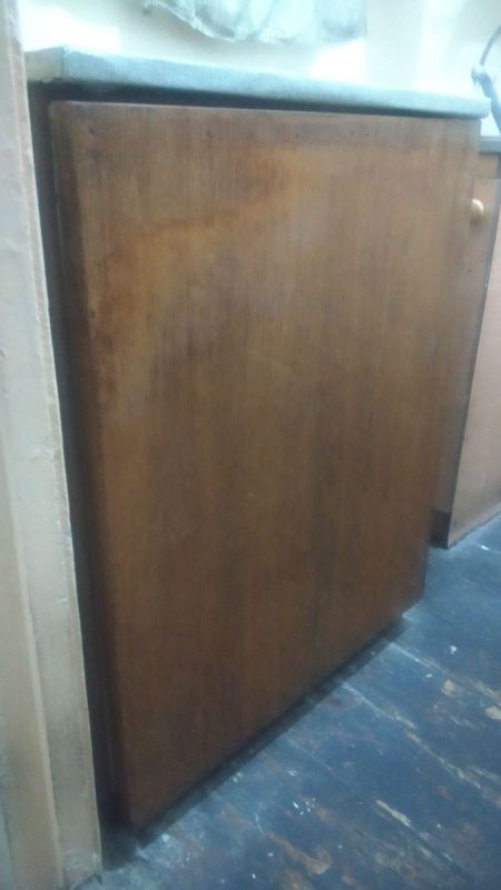 Продам холодильник рабочий отдам недорого