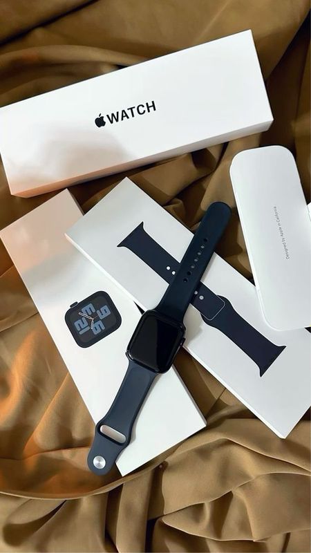 Apple watch Se2 gen 44 mm Apple watch Se2 gen 44 mm