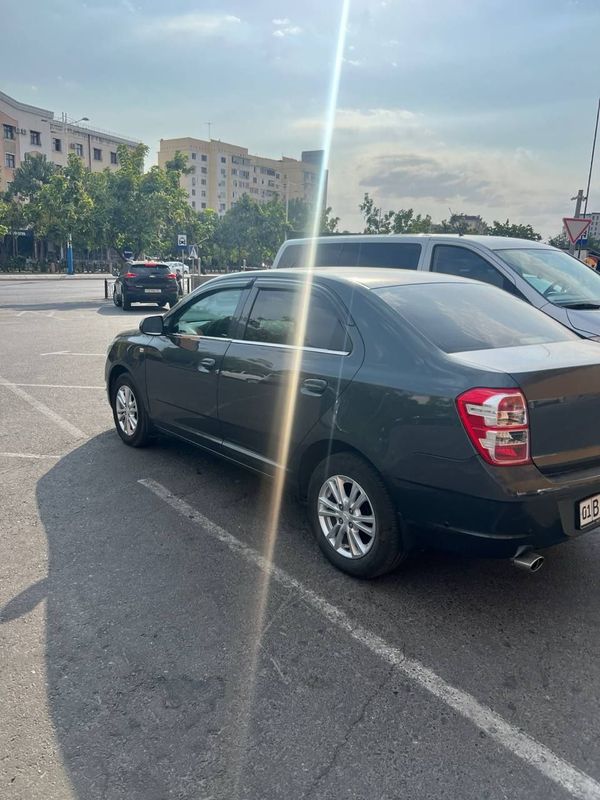 Срочно Продам Кобальт 2022 автомат Новая Машина Срочно Продам Кобальт 2022 автомат Новая Машина