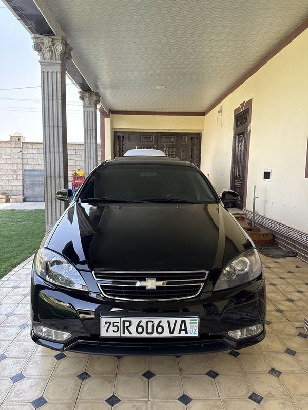 Lacceti 1.8 genrra qilingan Lacceti 1.8 genrra qilingan