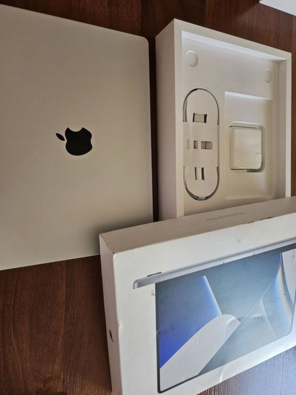Macbook pro M1 pro 14 Macbook pro M1 pro 14