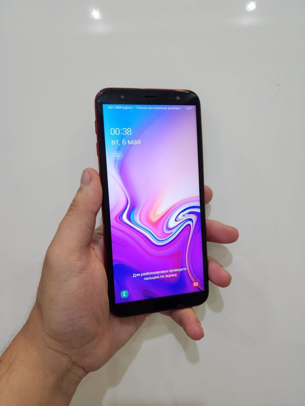 Samsung J6+ 3/32gb Red Samsung J6+ 3/32gb Red