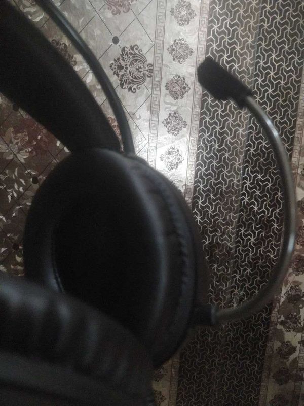 наушники студийные с глубоким звучанием