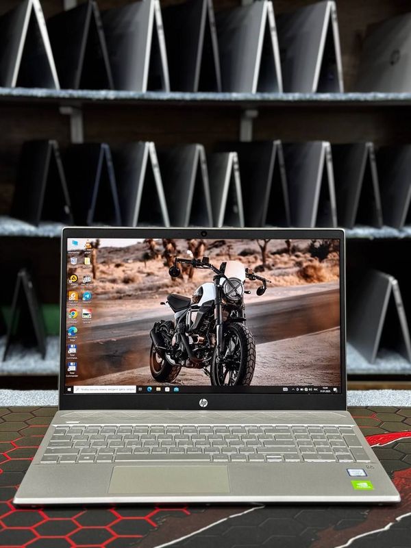 HP PAVILION Core i5 8GB DDR4, 1TB HDD, 128GB SSD