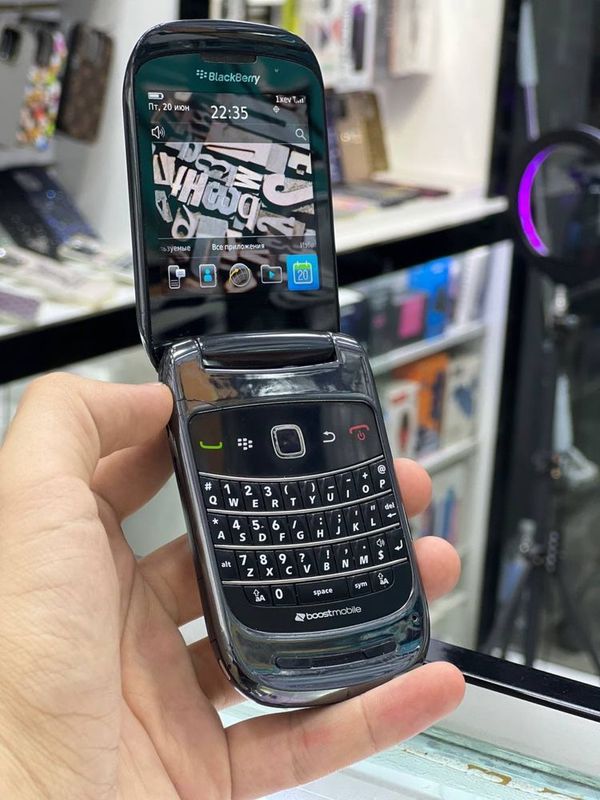 Black berry 9670 Black berry 9670