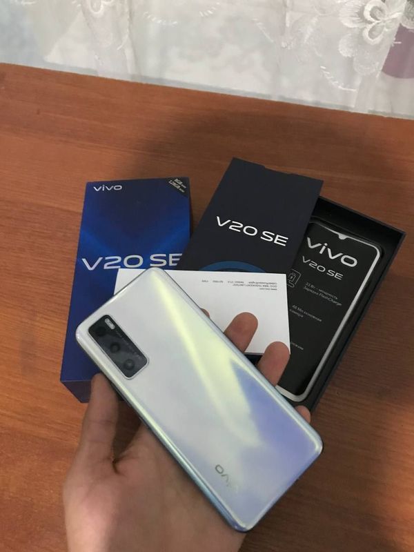 Vivo V20SE 8/128 SROCHNA