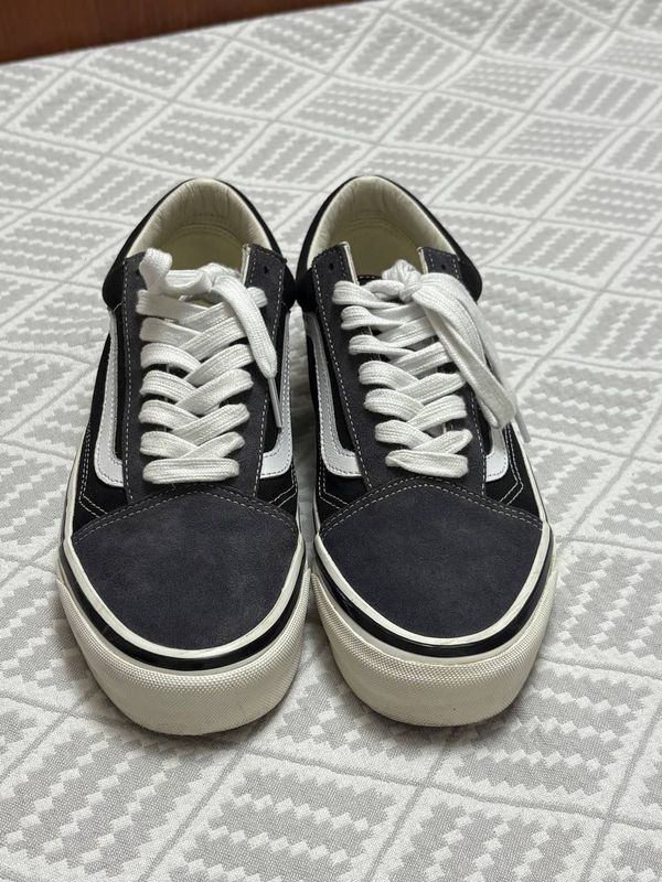 продам оригинальные кеды vans, как новые