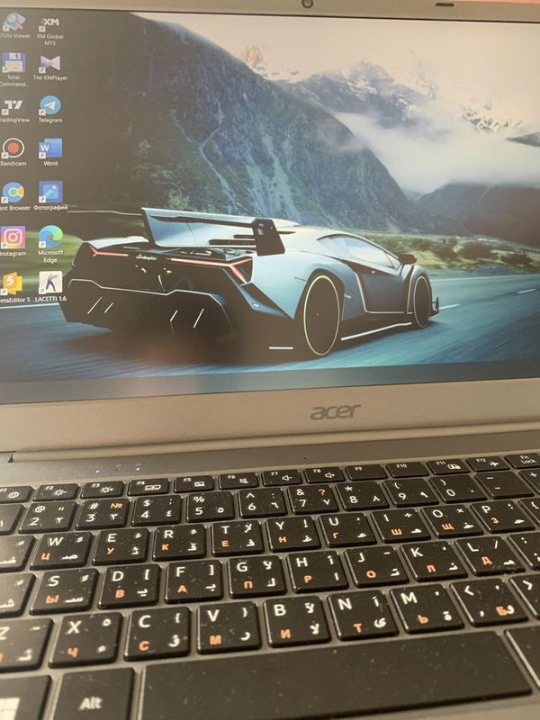 Acer Aspire sotiladi! Acer Aspire sotiladi!