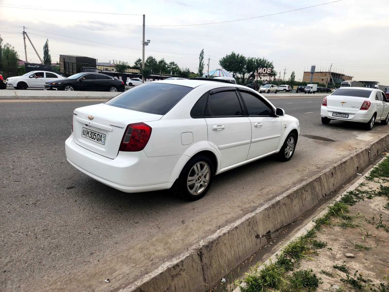 Arenda Vikup Lacetti 1 avtomat karobka Arenda Vikup Lacetti 1 avtomat karobka