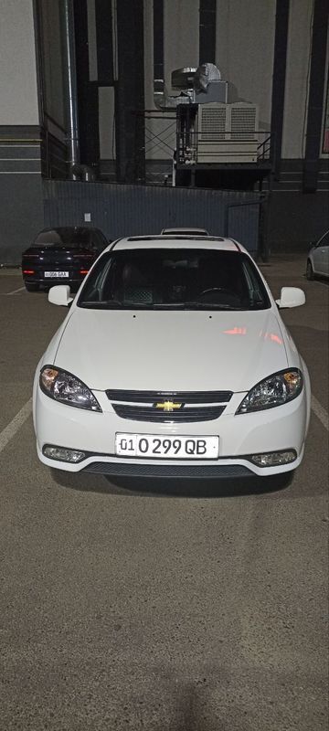 Chevrolet Gentra 3pozitsiya 2015 yil Chevrolet Gentra 3pozitsiya 2015 yil