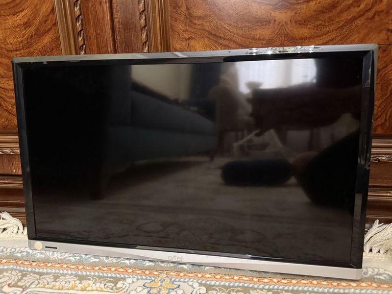 Телевизор Artel 24 Телевизор Artel 24