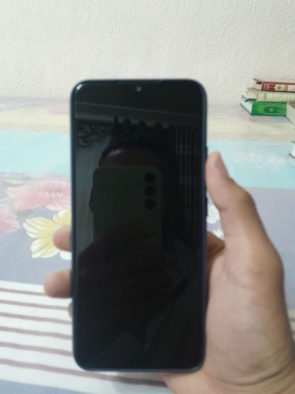 Realmi narzo a50