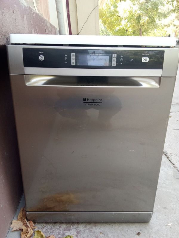 Посудамойчная машина Hotpoint