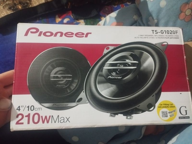 Pioneer kalonka sotiladi 1020f