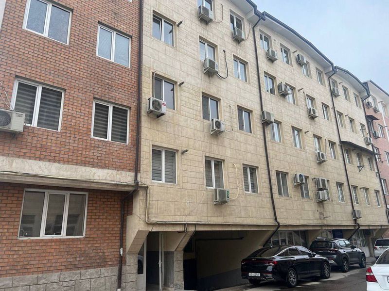 Срочно продажа квартиры ор-р Максим Горький , Сайрам Срочно продажа квартиры ор-р Максим Горький , Сайрам