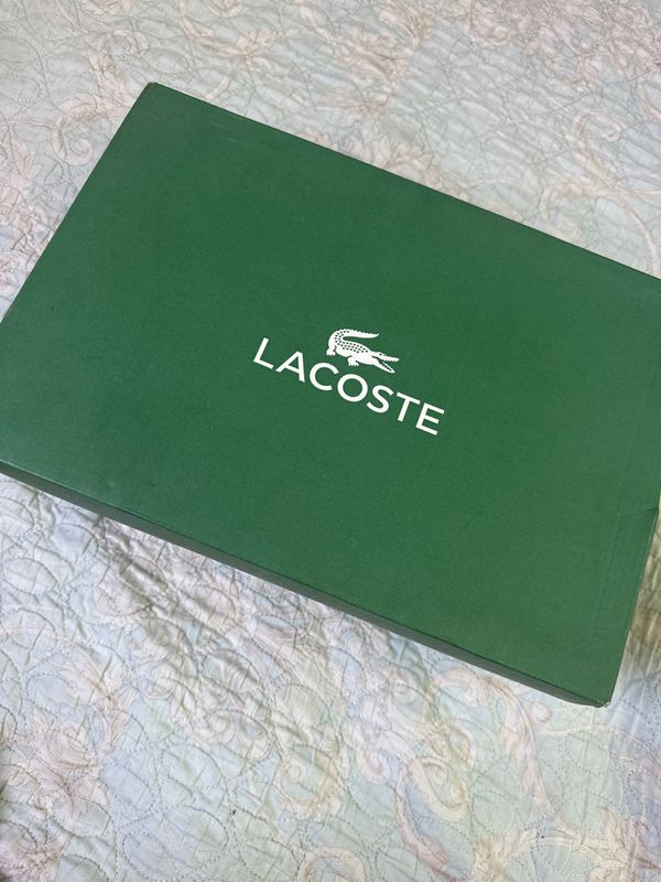 Orginla kiyilgan lacoste Orginla kiyilgan lacoste