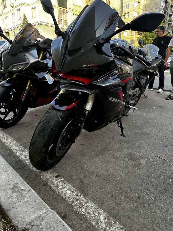 Qj motor 600rr 2022 restyling dan keyingisi Qj motor 600rr 2022 restyling dan keyingisi