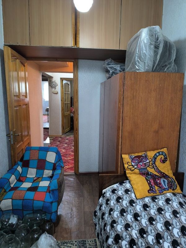 72 м2 акфа рамы железная дверь. 3 х ком квартиру Сергели 2 . 6/9 чиста 72 м2 акфа рамы железная дверь. 3 х ком квартиру Сергели 2 . 6/9 чиста