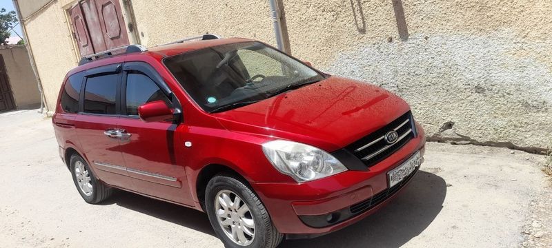 Kia carnival 2007-yil. mator benzin metan gaz quyilgan kraska pitnos