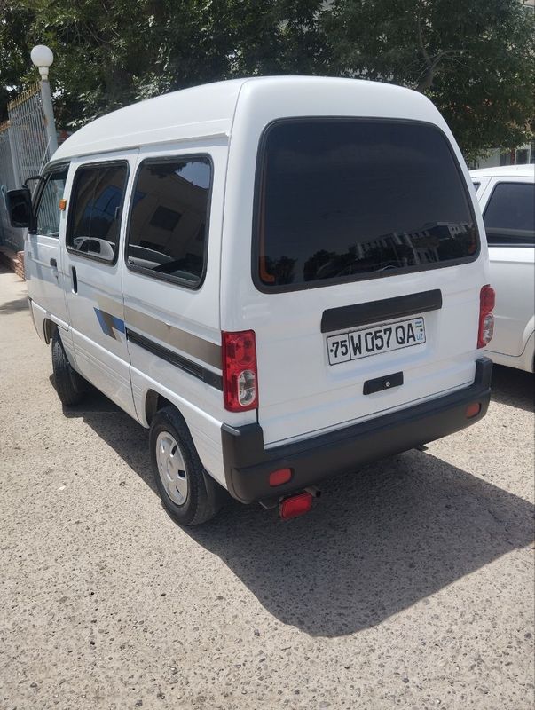 Chevrolet Damas 057