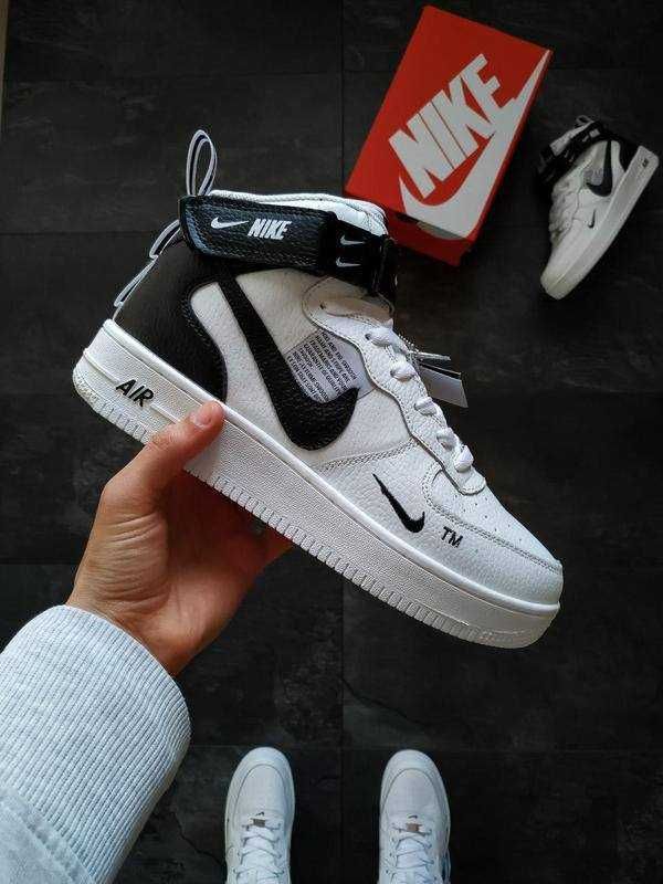 Фирменные кроссовки Nike Air Force 1 Mid