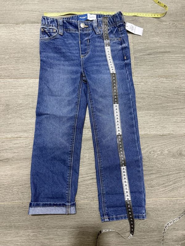 Новые джинсы на возраст 5-6 лет ,фирма old navy Новые джинсы на возраст 5-6 лет ,фирма old navy
