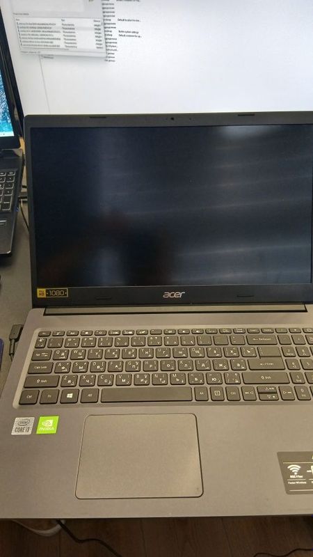 Noutbuk acer core i3