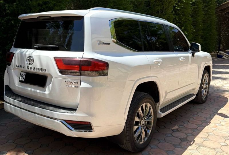 Land Cruiser 300 3.5litr Land Cruiser 300 3.5litr