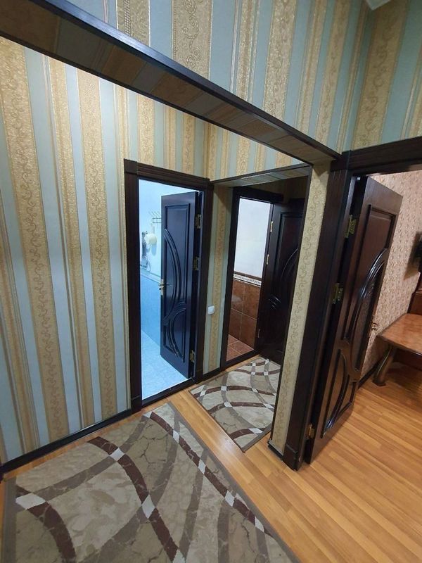 Ищу сожителя, рядом Метро Гафура Гуляма Ищу сожителя, рядом Метро Гафура Гуляма