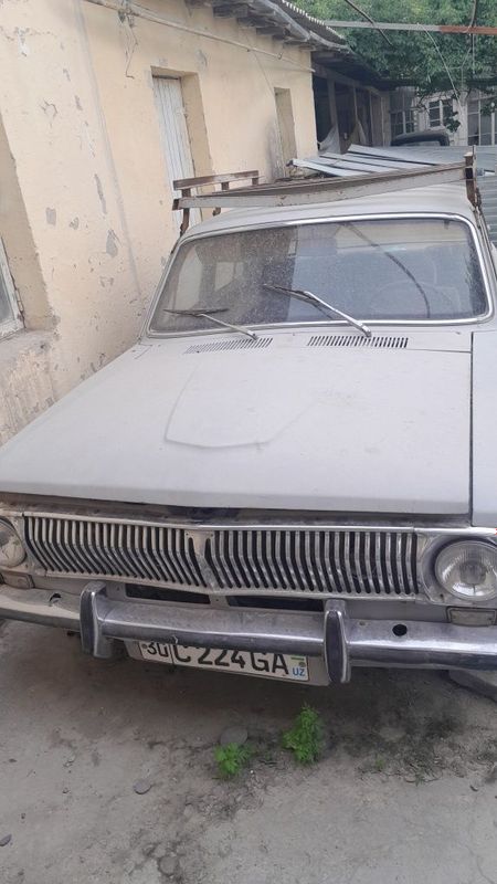 Газ 24 сотилади. Газ 24 сотилади.