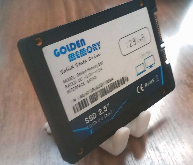 128GB SSD Golden Memory 128GB SSD Golden Memory