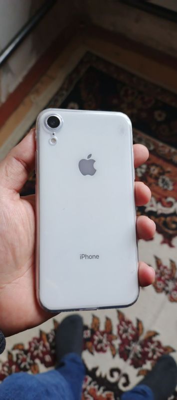 Iphone XR sotildi idial