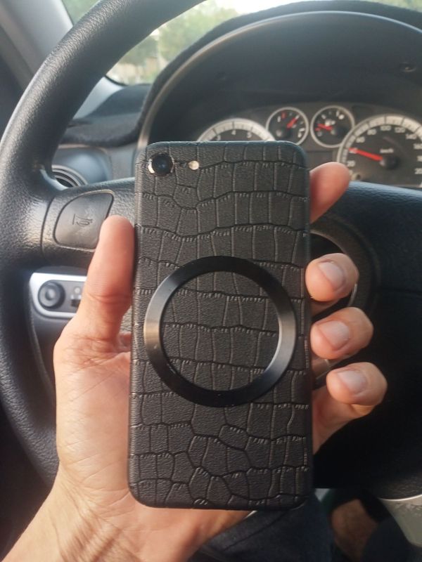 iPhone 7 sotiladi 128talik