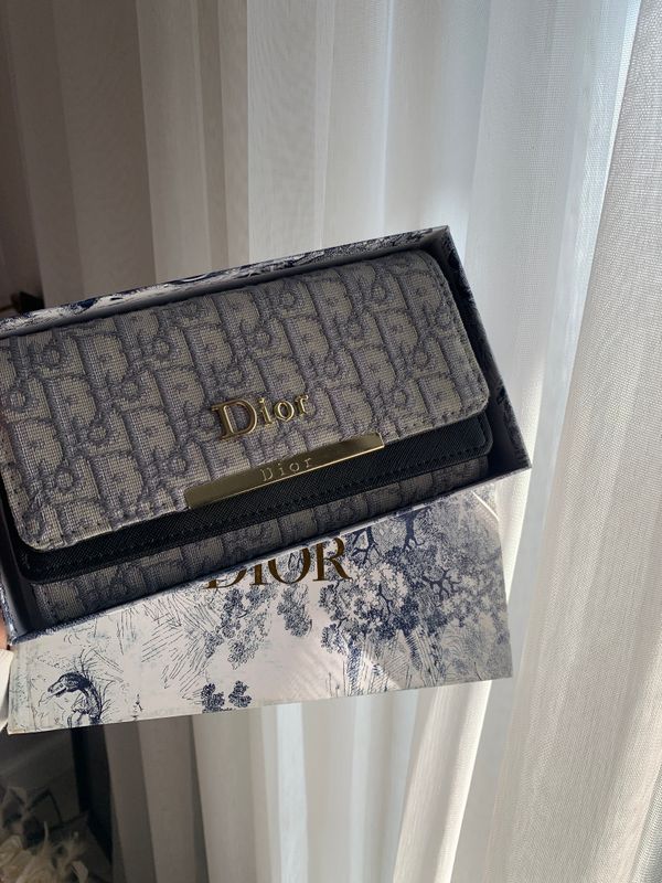 Кошелек Dior с упаковкой