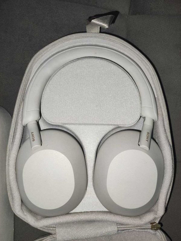 SONY WH-1000-XM5 SONY WH-1000-XM5
