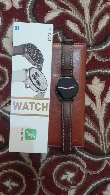 Smart watch soat sotiladi xolati alo darajada