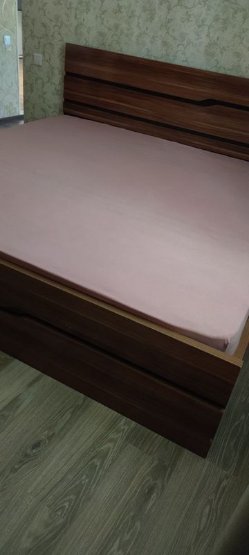 Продается кровать Продается кровать