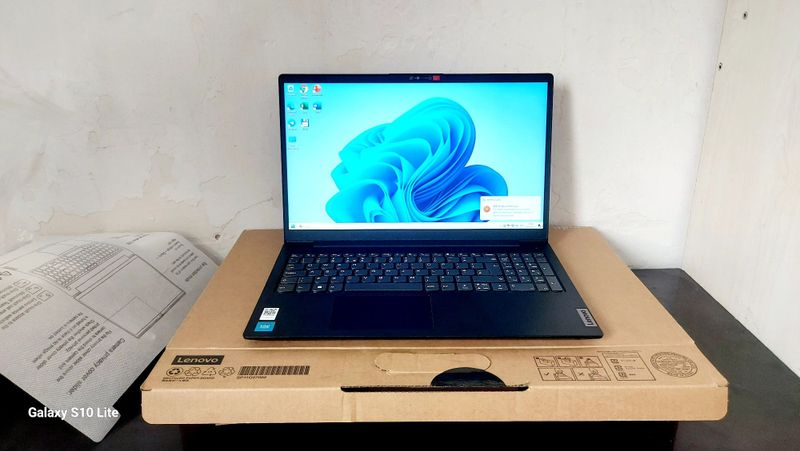 Nawtbuk Lenova N4500 satiladi baxasi kelsli Nawtbuk Lenova N4500 satiladi baxasi kelsli