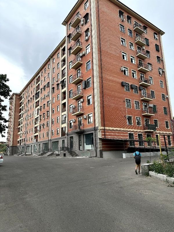 Ģuncha metro arentir zaprafkani oldi sirochna sotiladi Ģuncha metro arentir zaprafkani oldi sirochna sotiladi