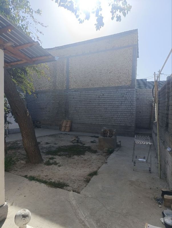 Sagbonda chorsu hovli soyiladi 1 sotix