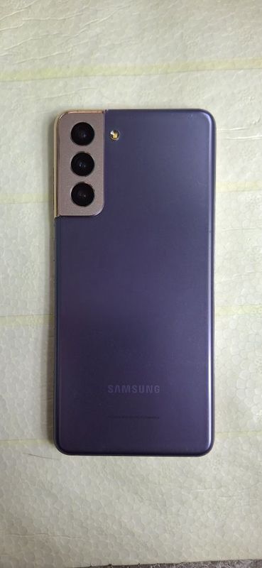 Samsung S21 8/256GB