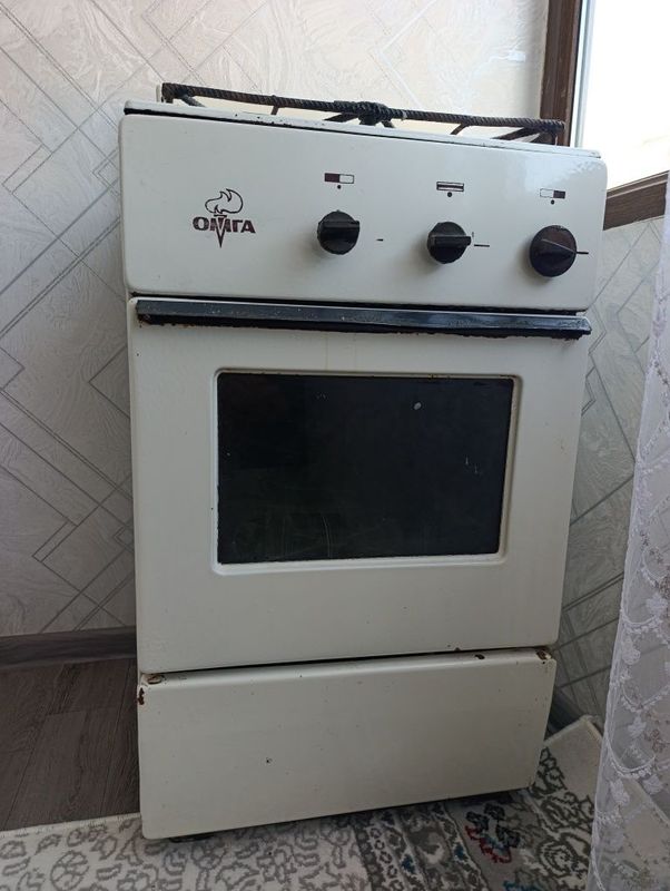 Продаётся газ плита!