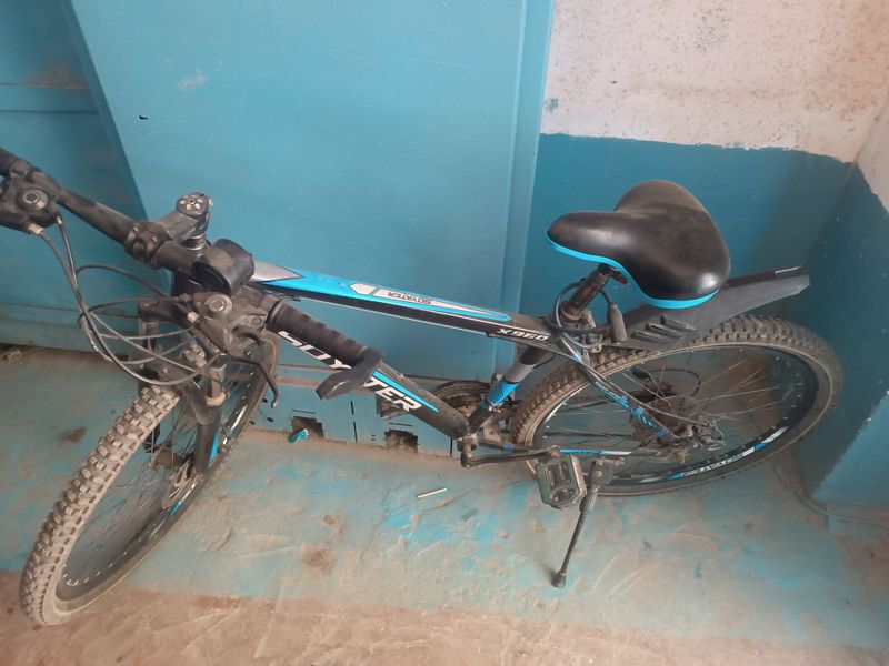 Velosiped sotiladi srochnaga